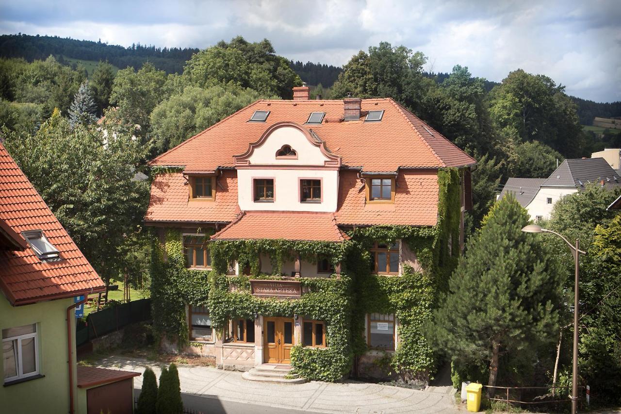 Apartamenty Stara Apteka Stronie Śląskie Екстериор снимка