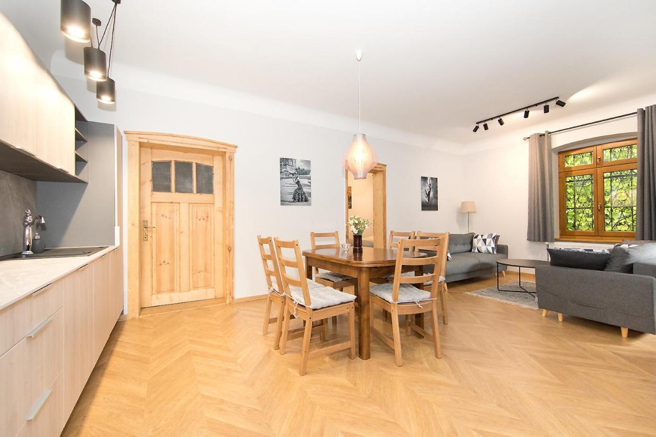 Apartamenty Stara Apteka Stronie Śląskie Екстериор снимка